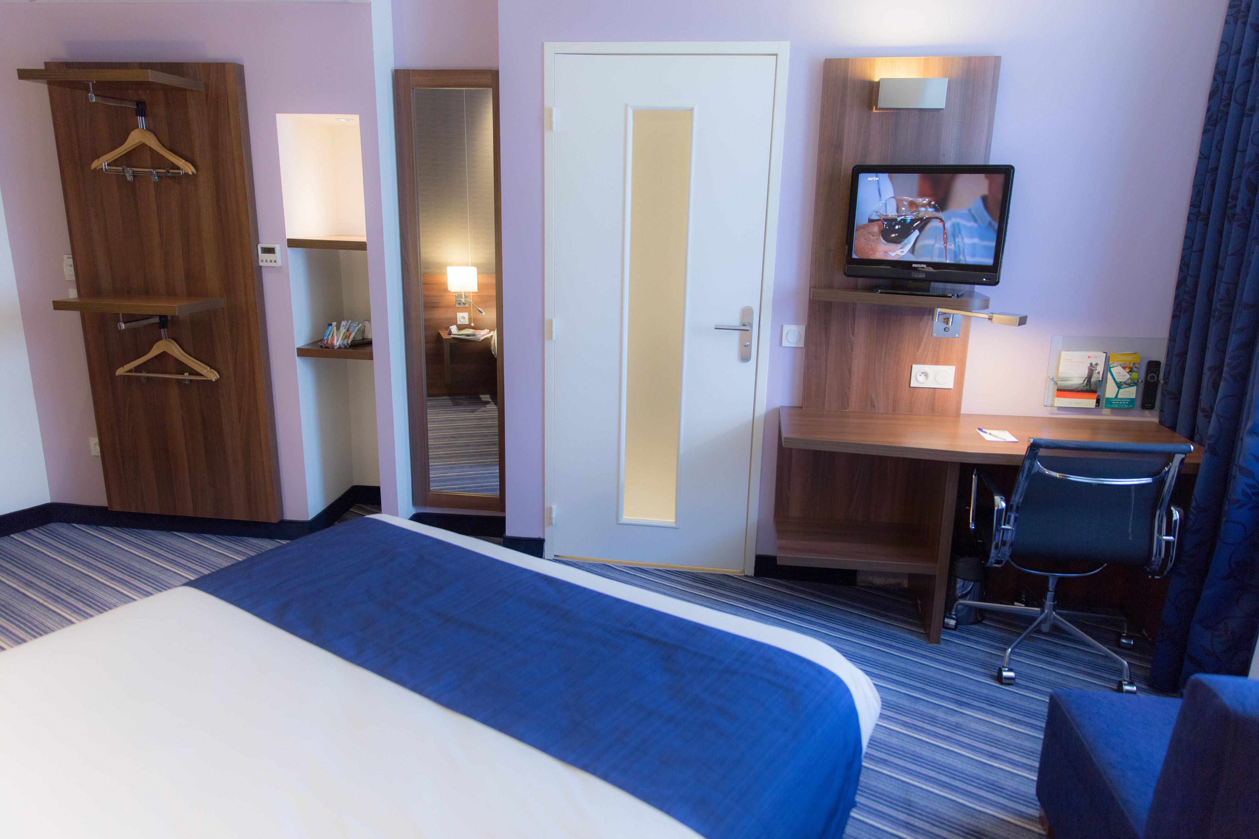Express - Est By Ihg