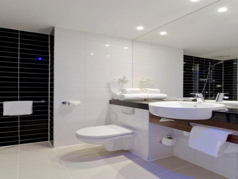 Express - Est By Ihg 3* Tolone