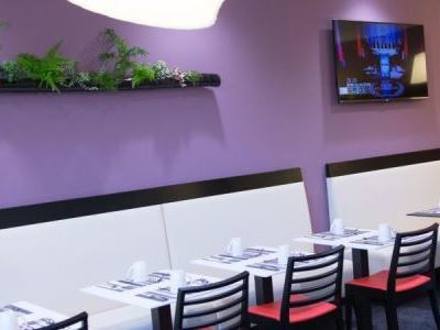Hotel Express - Est By Ihg